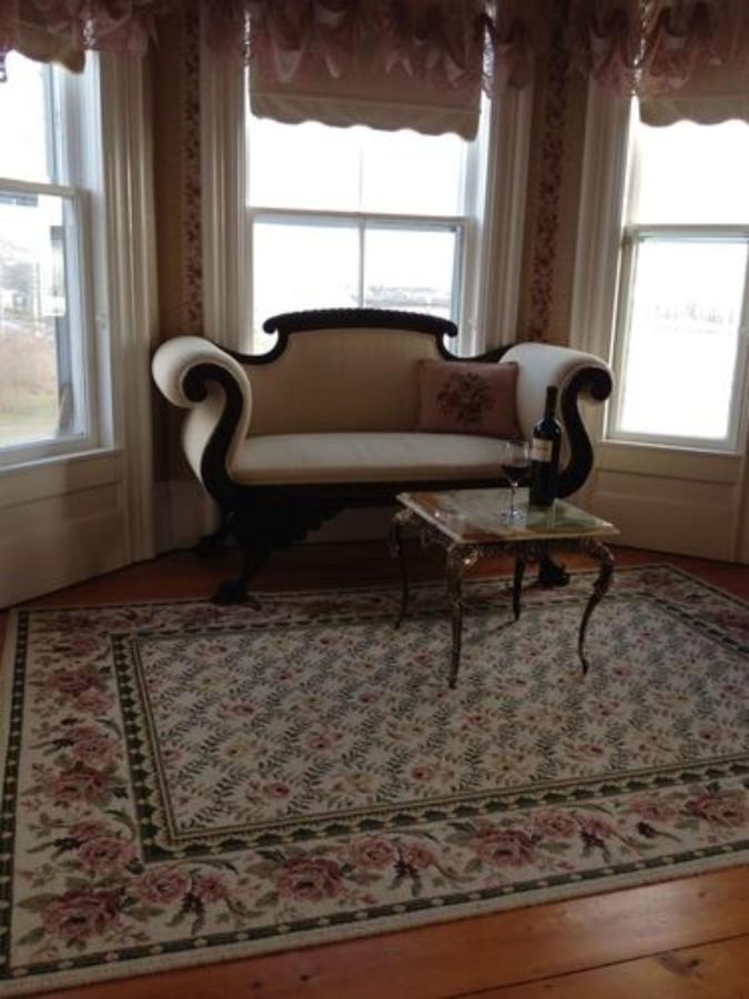 A Seafaring Maiden Bed And Breakfast Granville Ferry Bagian luar foto