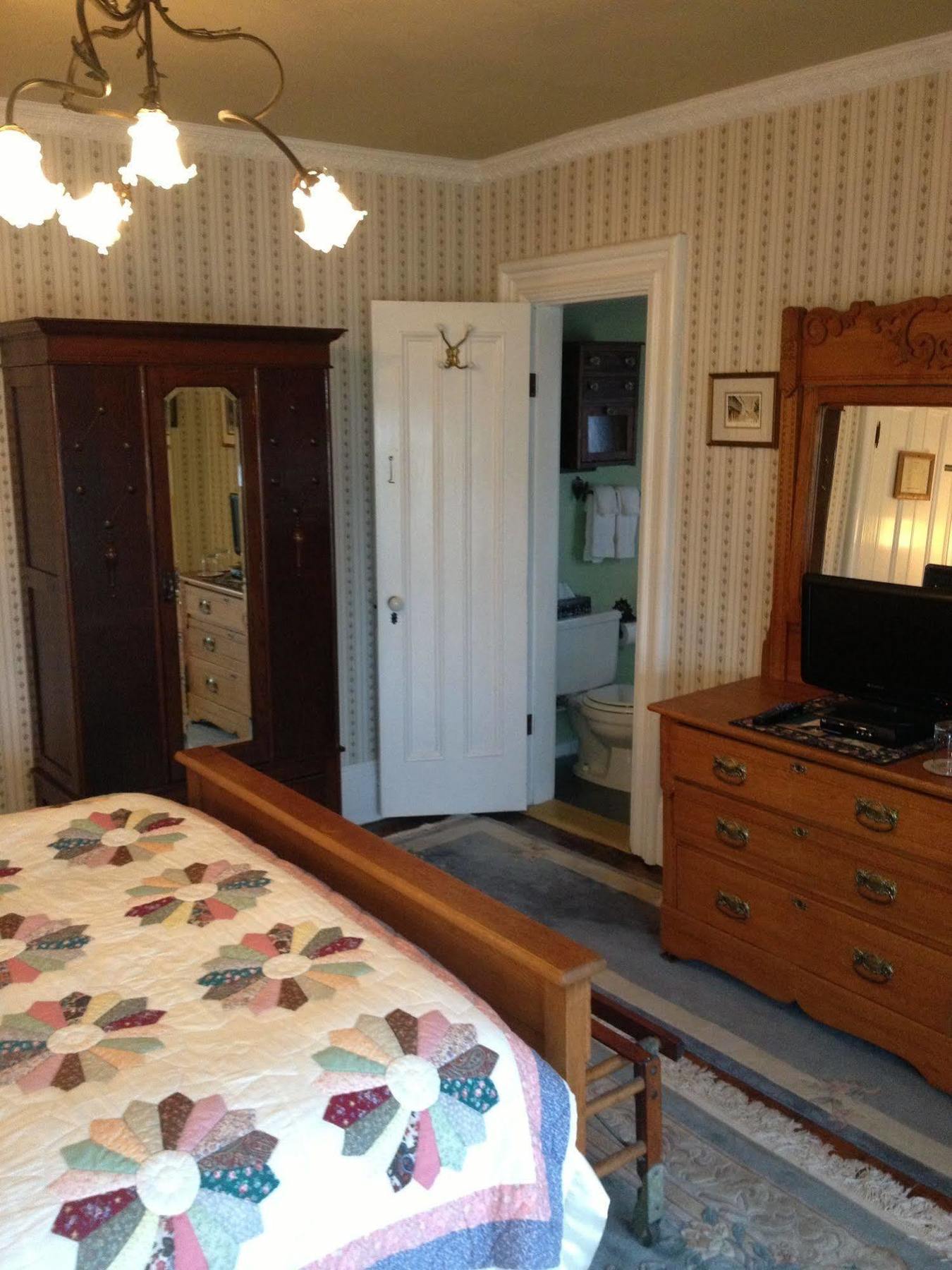 A Seafaring Maiden Bed And Breakfast Granville Ferry Bagian luar foto